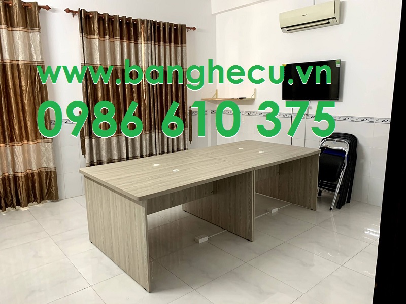 Thu mua bàn văn phòng cũ tại quận 5