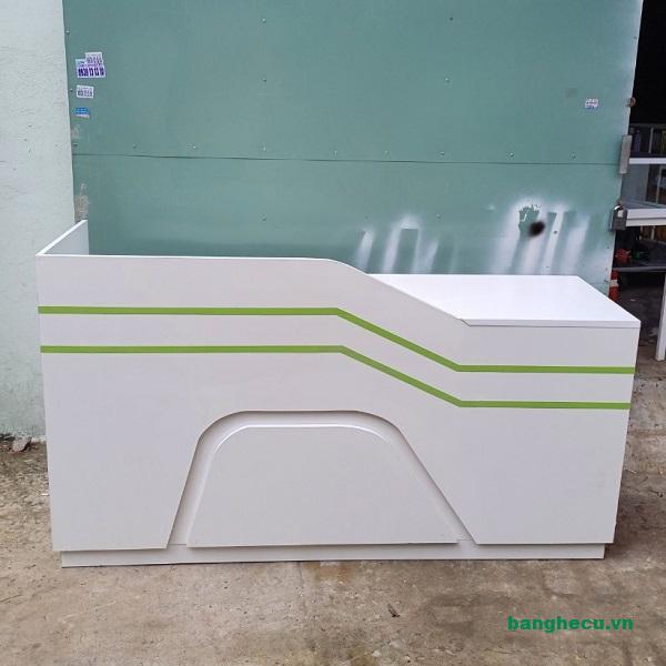 Thanh lý quầy lễ tân 1m8 giá rẻ