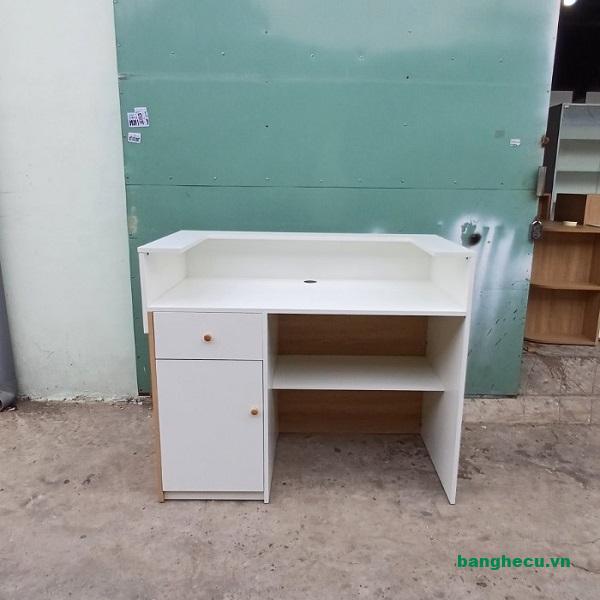 Quầy lễ tân 1m2 x 60cm giá rẻ - Ảnh 2