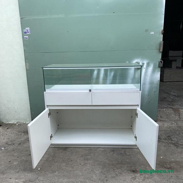 Tủ kính trưng bày 1m2 màu trắng giá rẻ - Ảnh 3