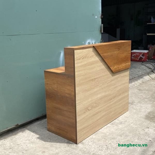 Thanh lý quầy lễ tân 1m2 giá rẻ - Ảnh 2