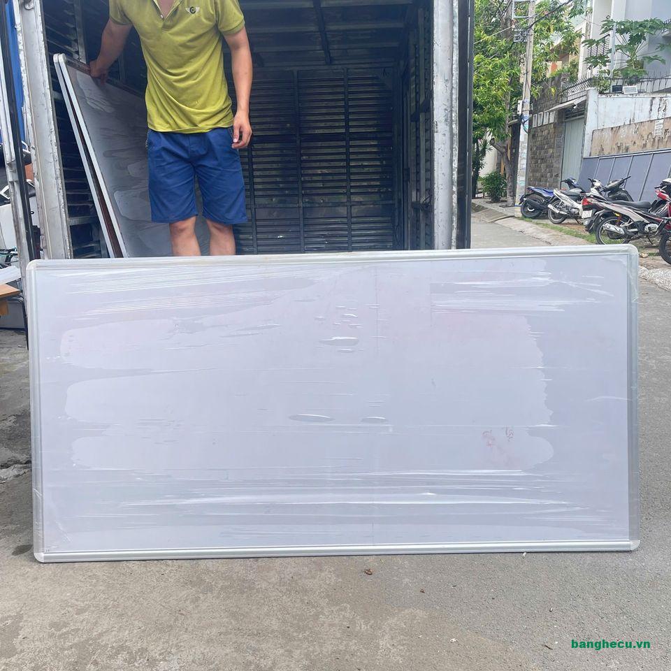 Thanh lý bảng từ viết bút lông cũ 2m4 x 1m2