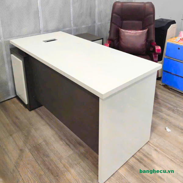 Bàn giám đốc chữ L có hộc tủ