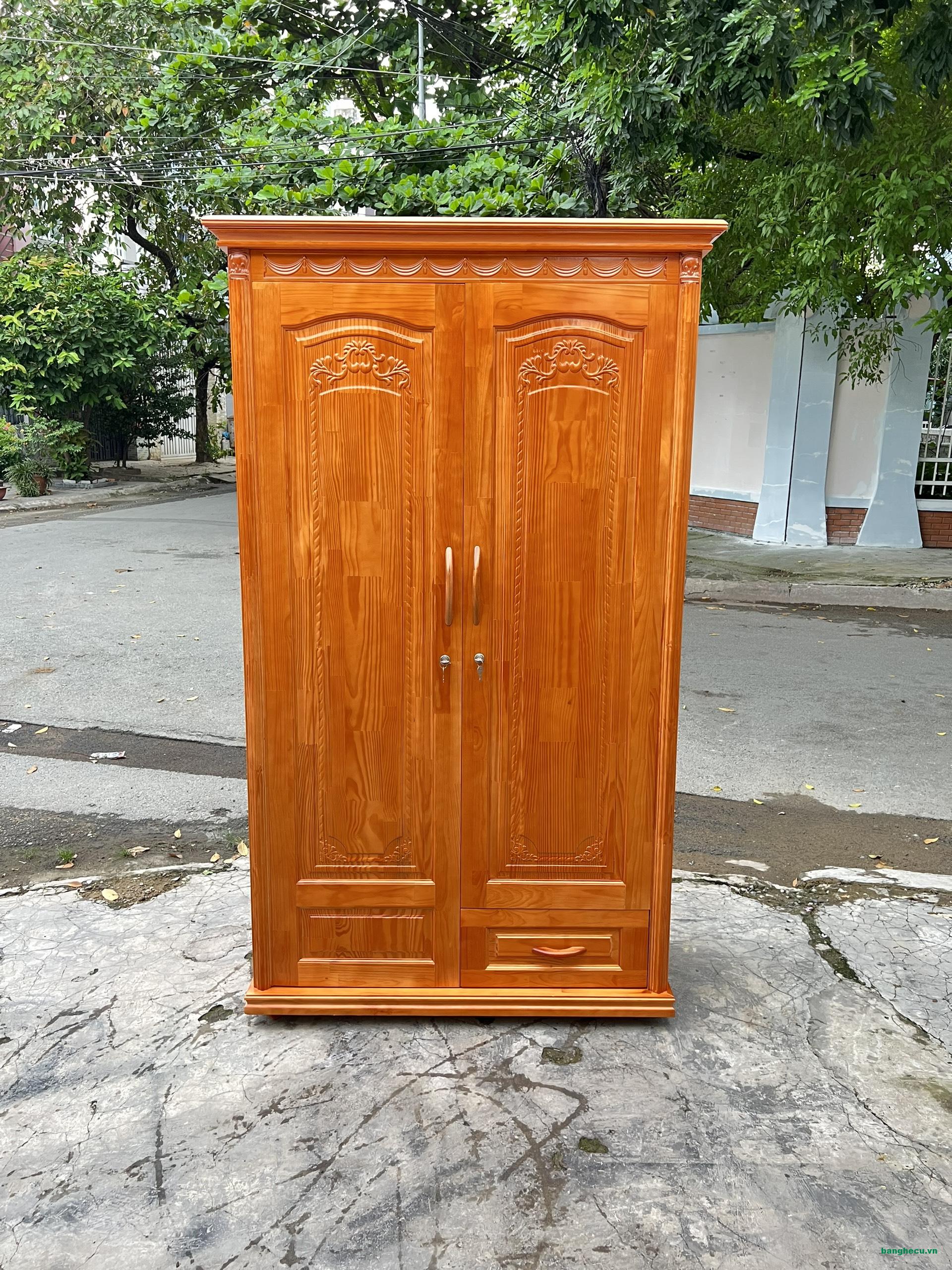 Thanh lý tủ quần áo cũ 2 cánh gỗ thông mới 99%