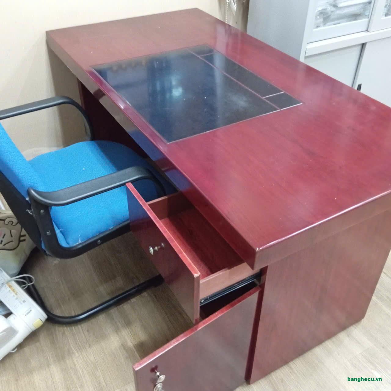 Bàn giám đốc cũ 1m6 có hộc tủ giá rẻ - Ảnh 2