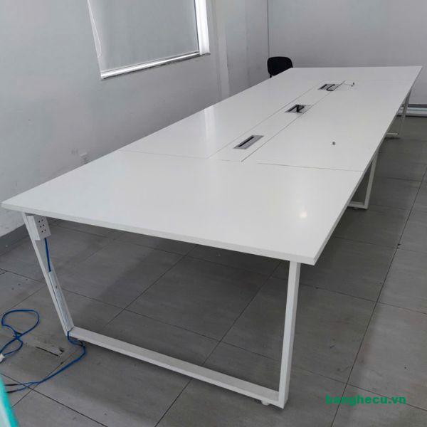 Thanh lý bàn họp cũ dài 4m chân sắt mới 95%