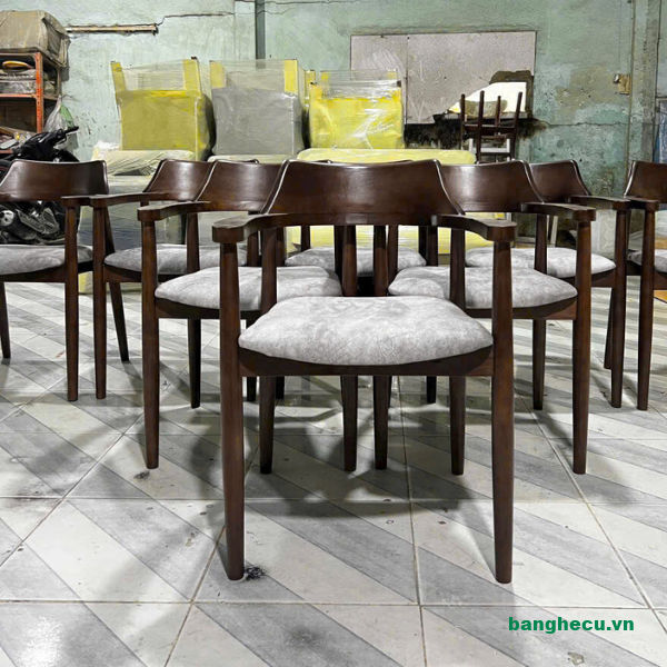 ghe-cafe-hiroshima-boc-nem