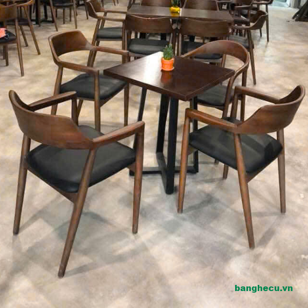 ghe-cafe-hiroshima-go-boc-nem