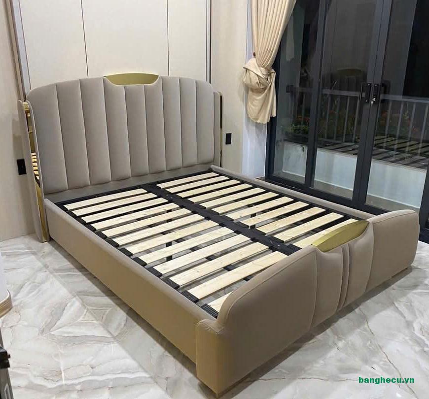 Giường ngủ bọc nệm 1m6x2m màu xám cao cấp