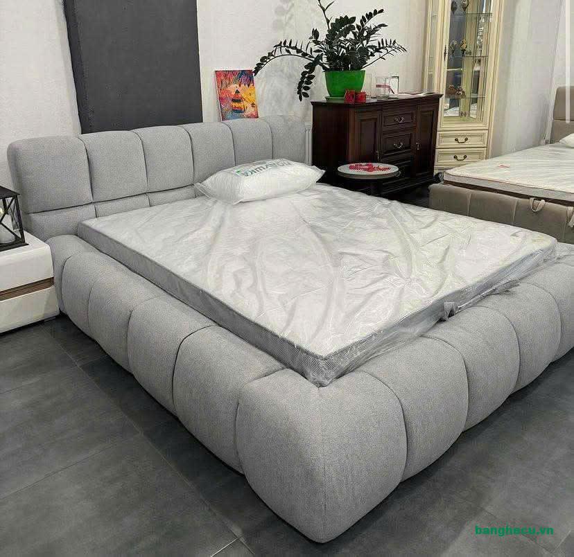 Giường bọc nệm bánh mì phong cách Châu Âu hiện đại