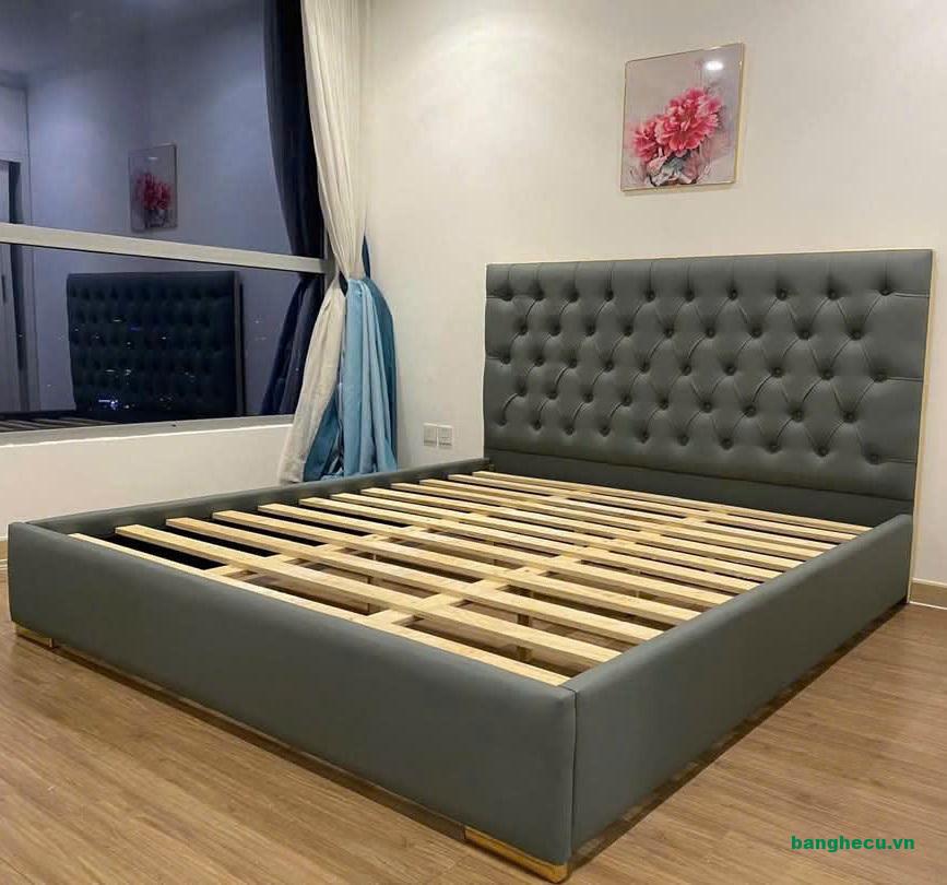 Giường ngủ King bọc nệm 1m8 hiện đại