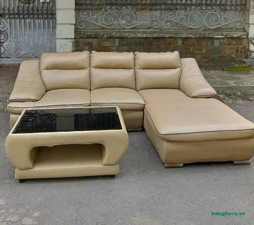 Bộ ghế sofa chữ L bọc da màu kem cũ đẹp