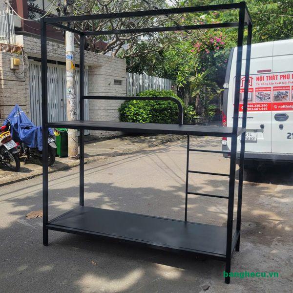 Giường sắt 2 tầng 60cm x 2m cứng cáp mới 90%