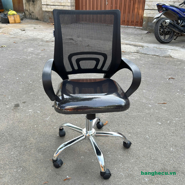 Thanh lý Ghế xoay nhân viên Hòa Phát mới 99%