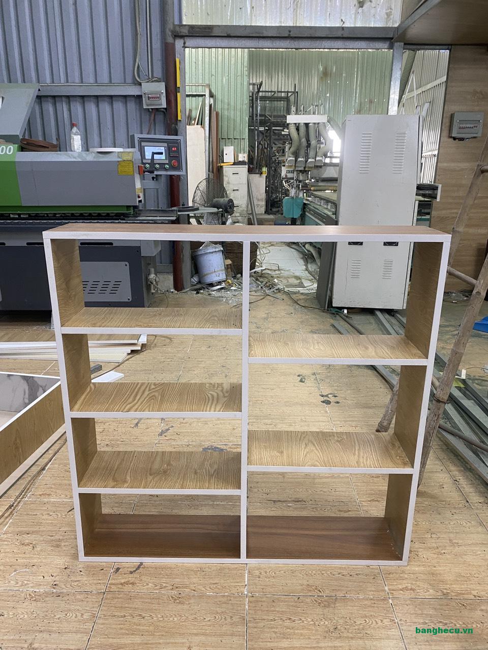 Kệ sách, kệ gỗ trang trí 1mx1m mới 90% - Ảnh 4