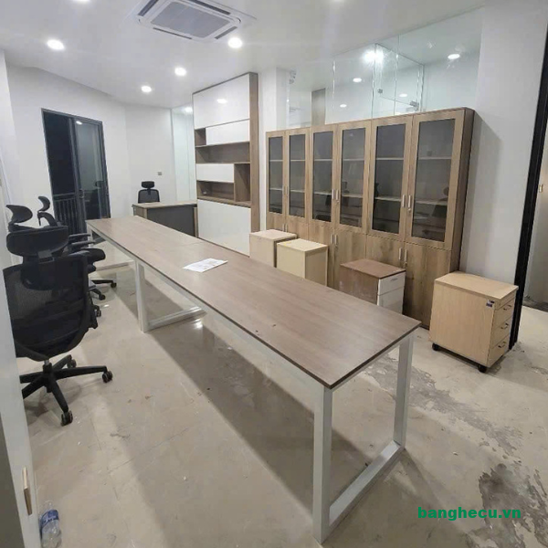 Bàn họp văn phòng chân sắt 2m4x60cm