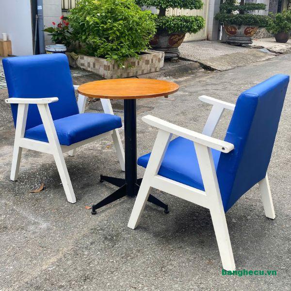 Ghế bành gỗ sồi tự nhiên bọc da màu xanh như mới