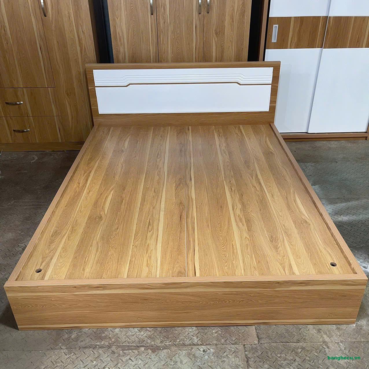 Giường gỗ MDF màu nâu ốp chỉ đầu giường cao cấp - Ảnh 2