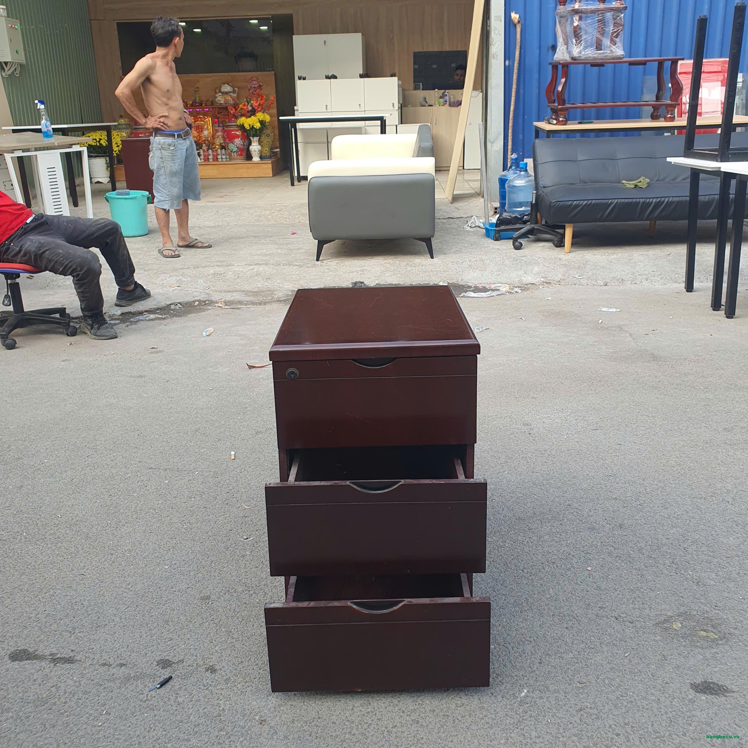 Tủ cabin giám đốc 3 ngăn màu nâu mới 95% (2 mẫu) - Ảnh 4