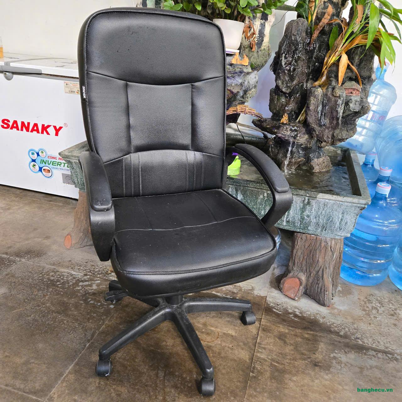 Thanh lý Ghế Trưởng phòng bọc da màu đen