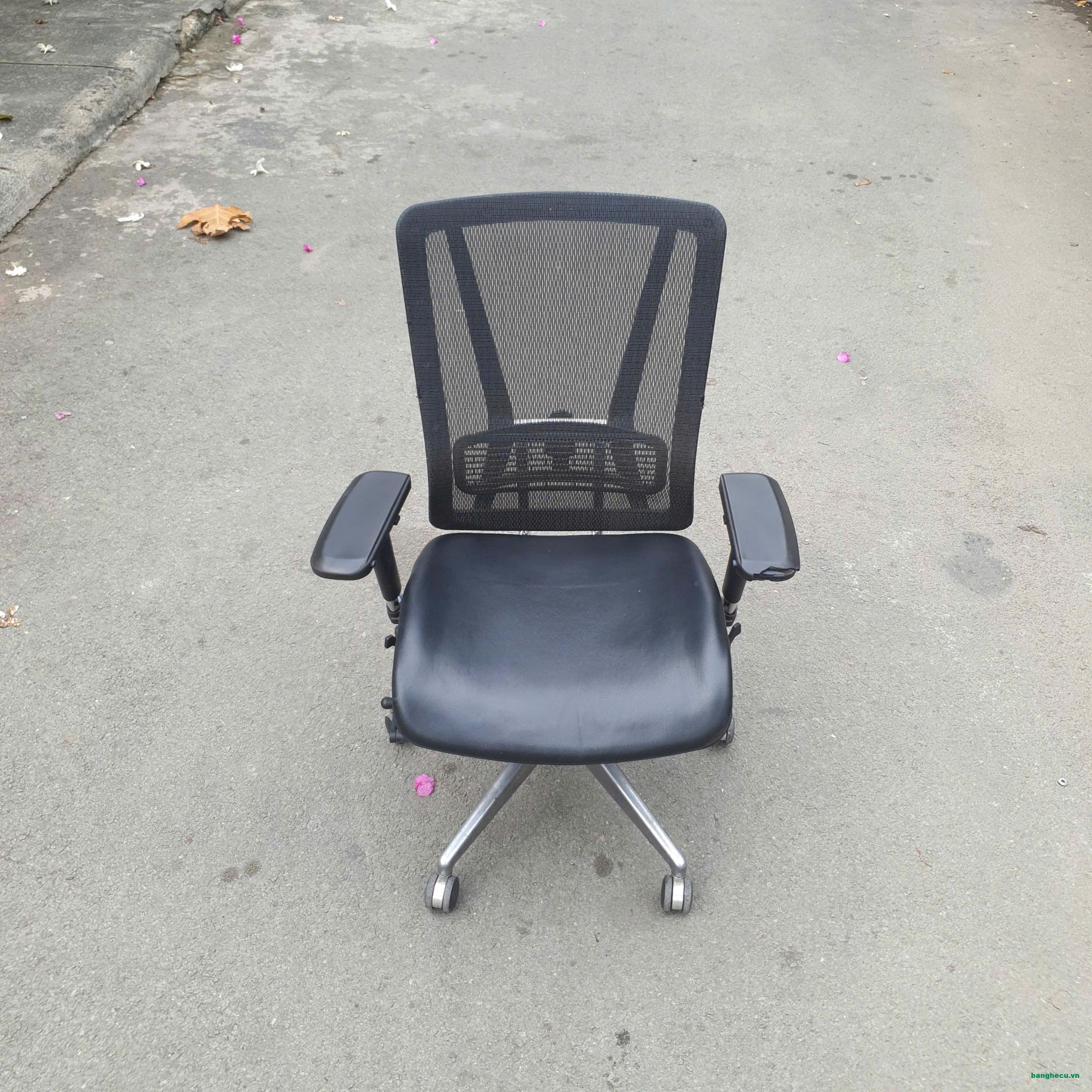 Thanh lý ghế lưới nhân viên văn phòng màu đen - Ảnh 2