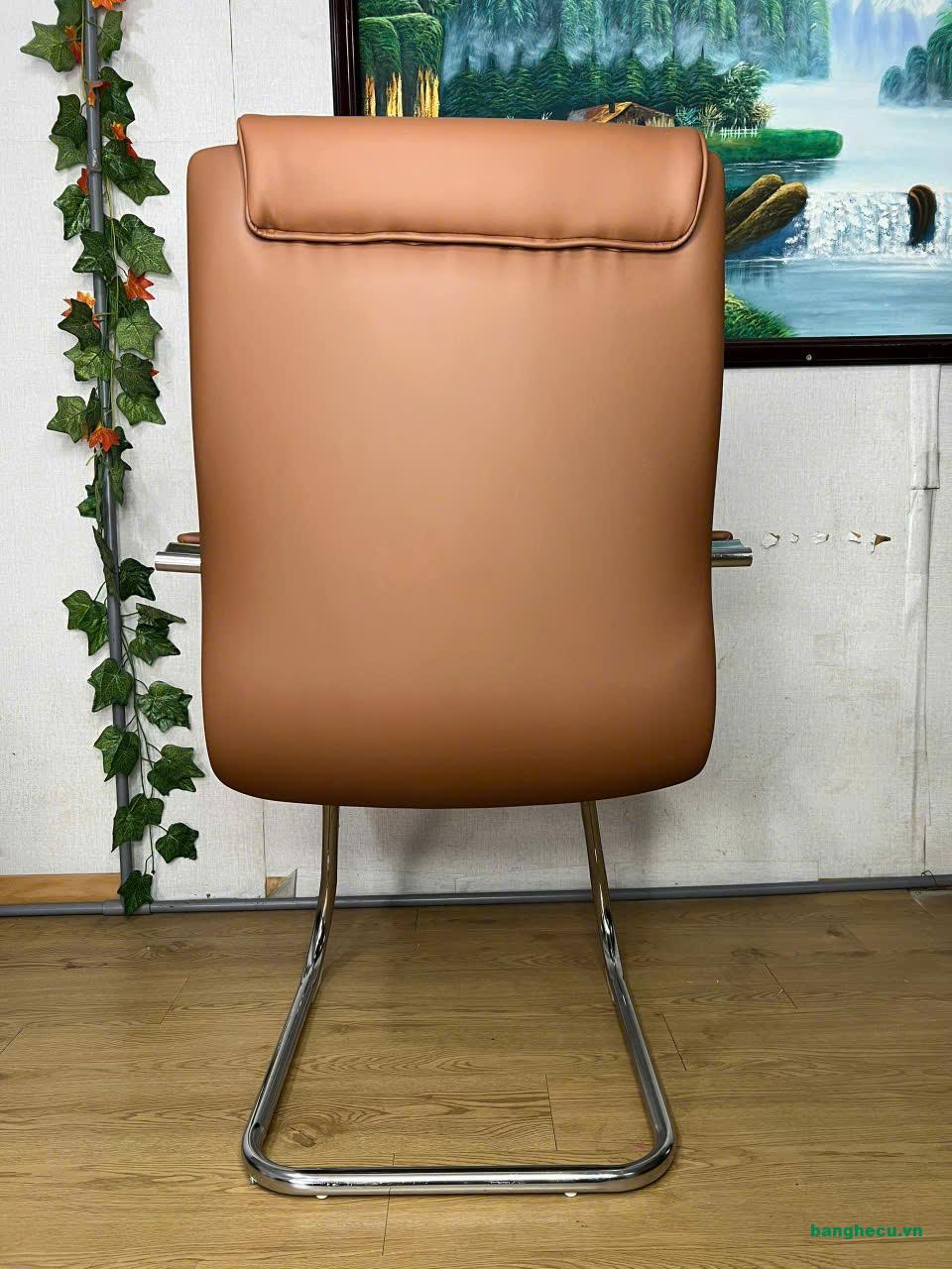 Ghế chân quỳ bọc da màu nâu chân inox hiện đại - Ảnh 2