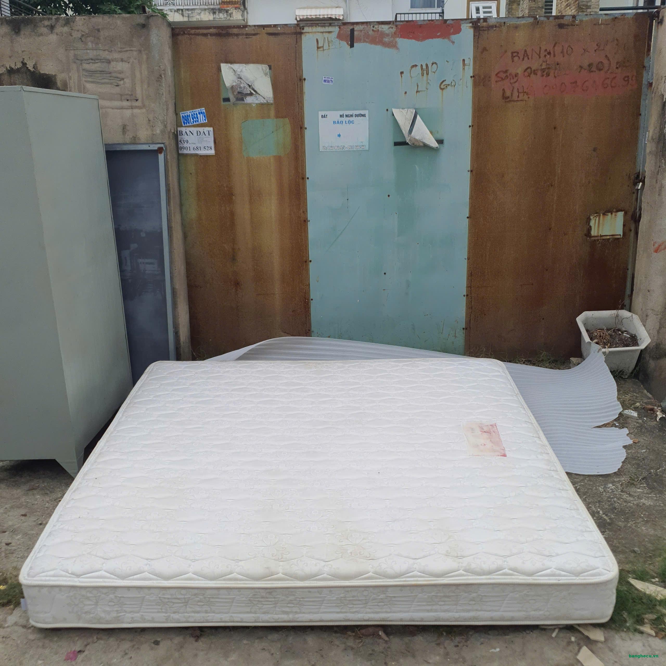 Nệm Dunlopill Moments 1m8x2m (dày 25cm và 30cm) cũ dùng còn tốt - Ảnh 3