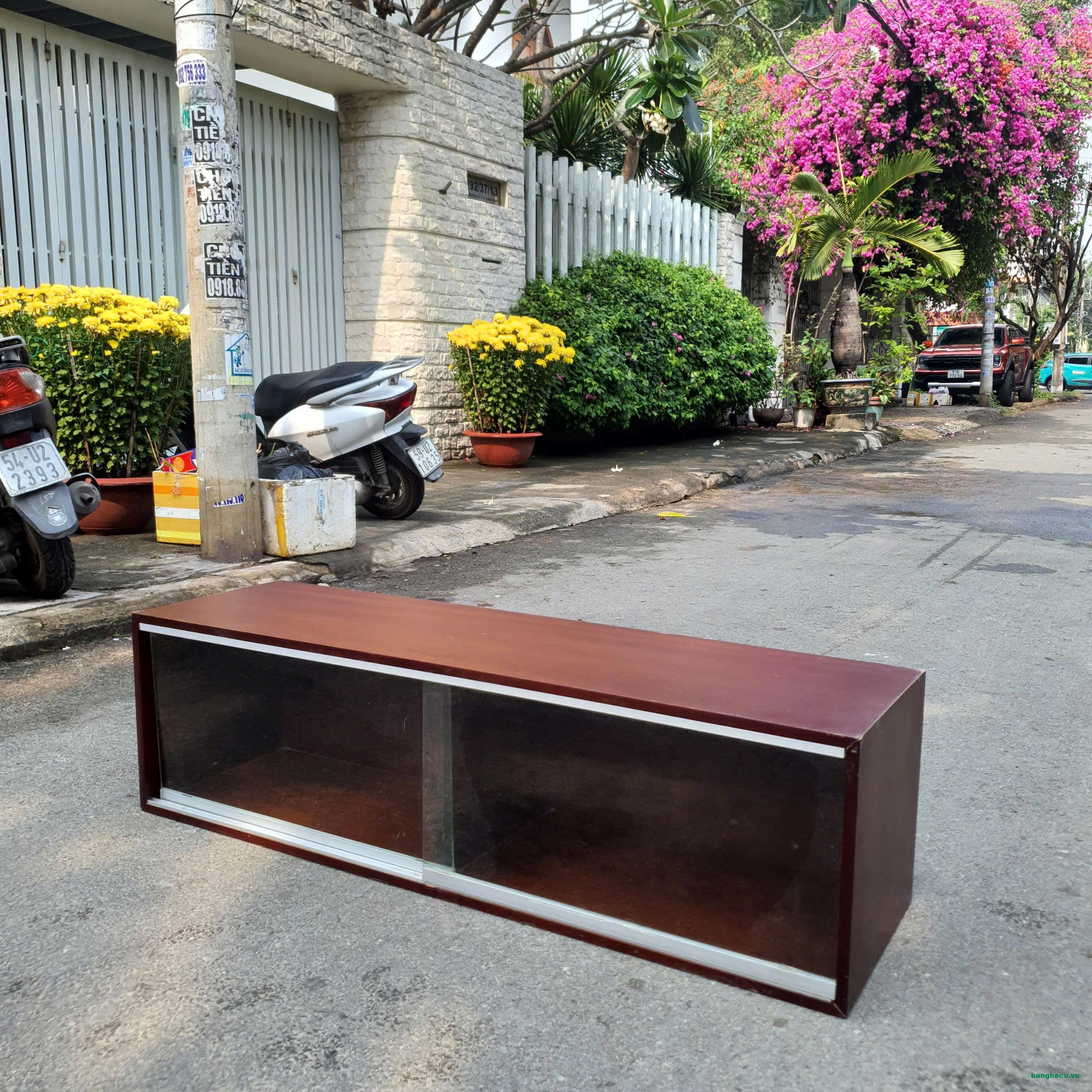 Tủ hồ sơ thấp cửa kính lùa gỗ công nghiệp 1m4x40cm cũ - Ảnh 3