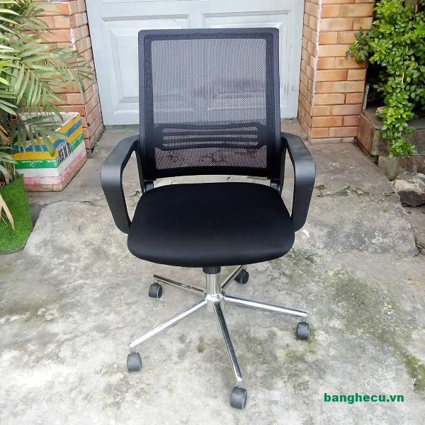 Ghế xoay lưng lưới chân inox cao cấp thanh lý