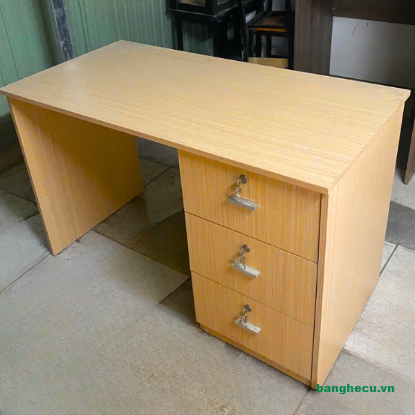 Bàn làm việc 3 hộc có khóa 1m2x60cm mới 100% - Ảnh 2