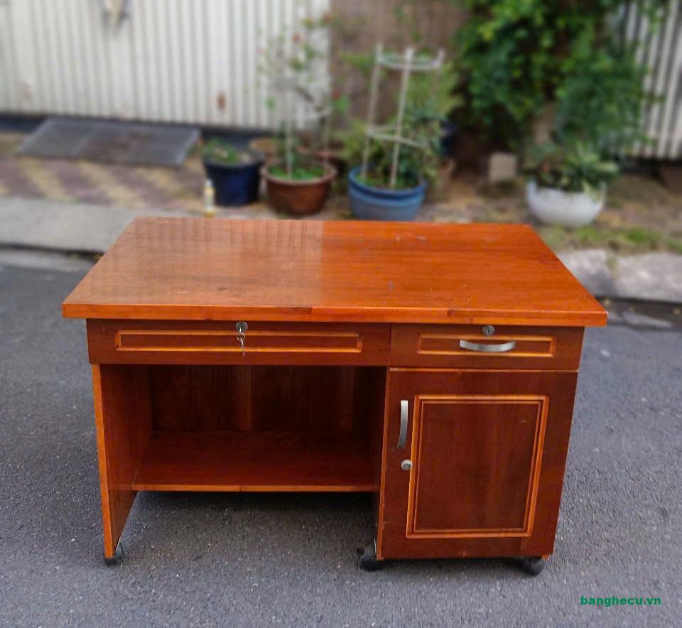 Bàn giám đốc gỗ xoan đào có hộc thanh lý - Ảnh 3