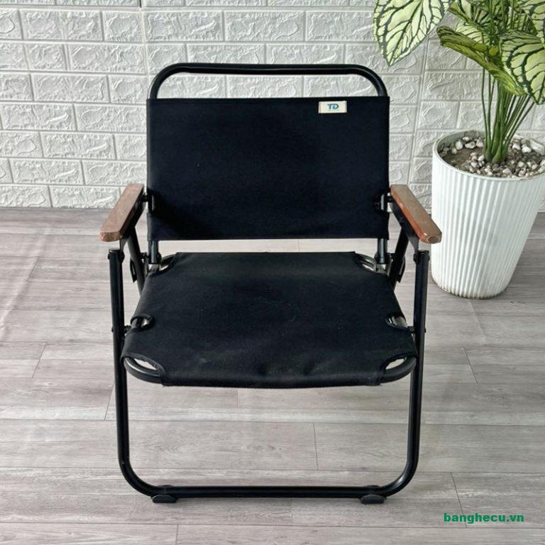 ghe-xep-camping-vai-den