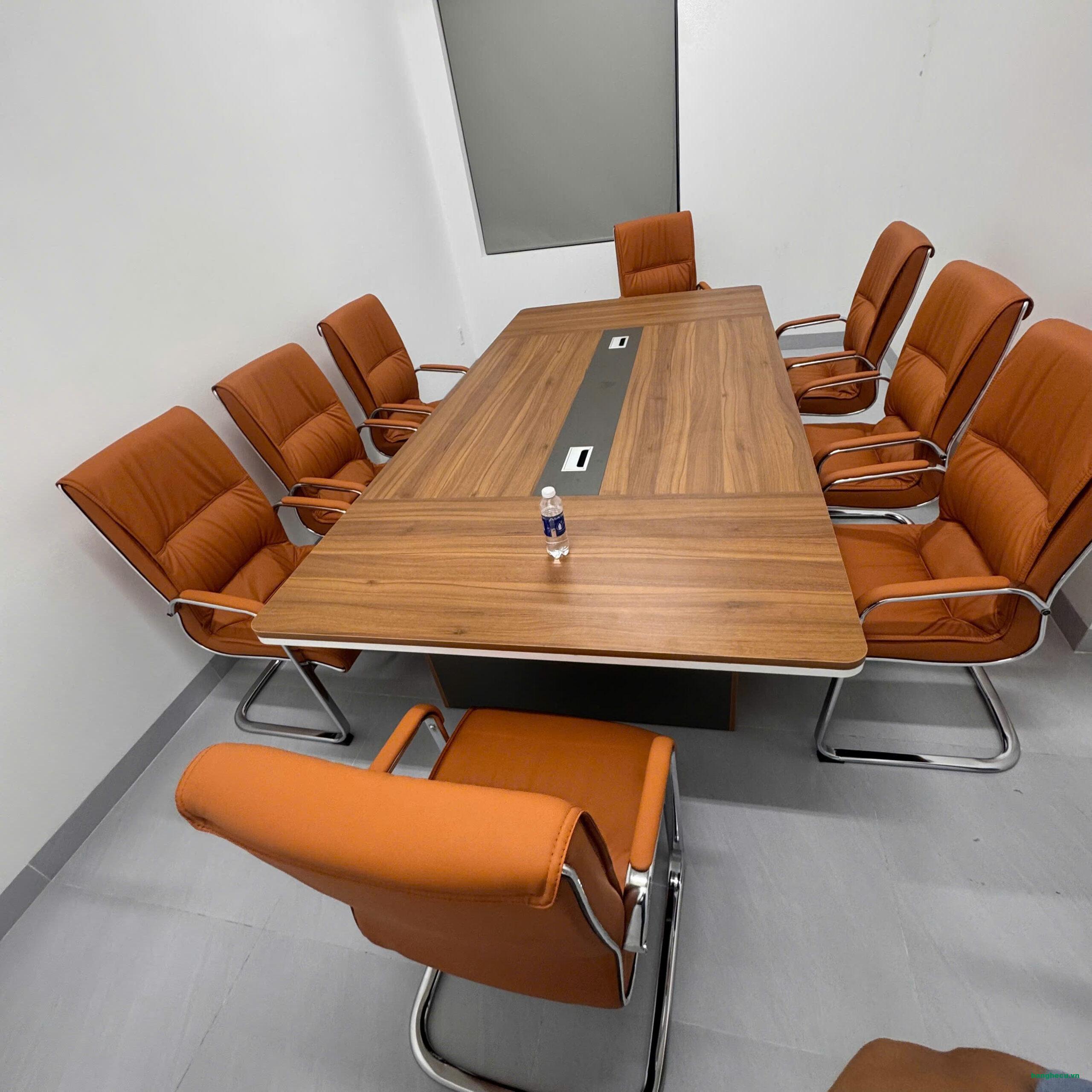 z6652183168882_8bc4a65b215ed1be75e76066fd130f8b