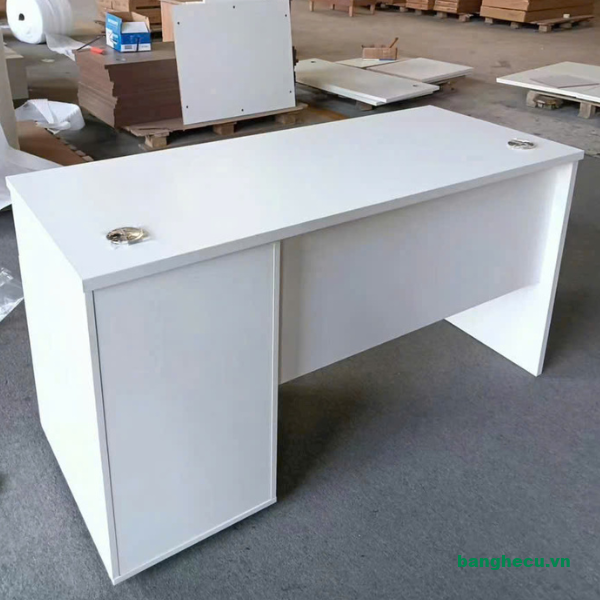 Bàn làm việc 1m2 có hộc màu trắng cao cấp