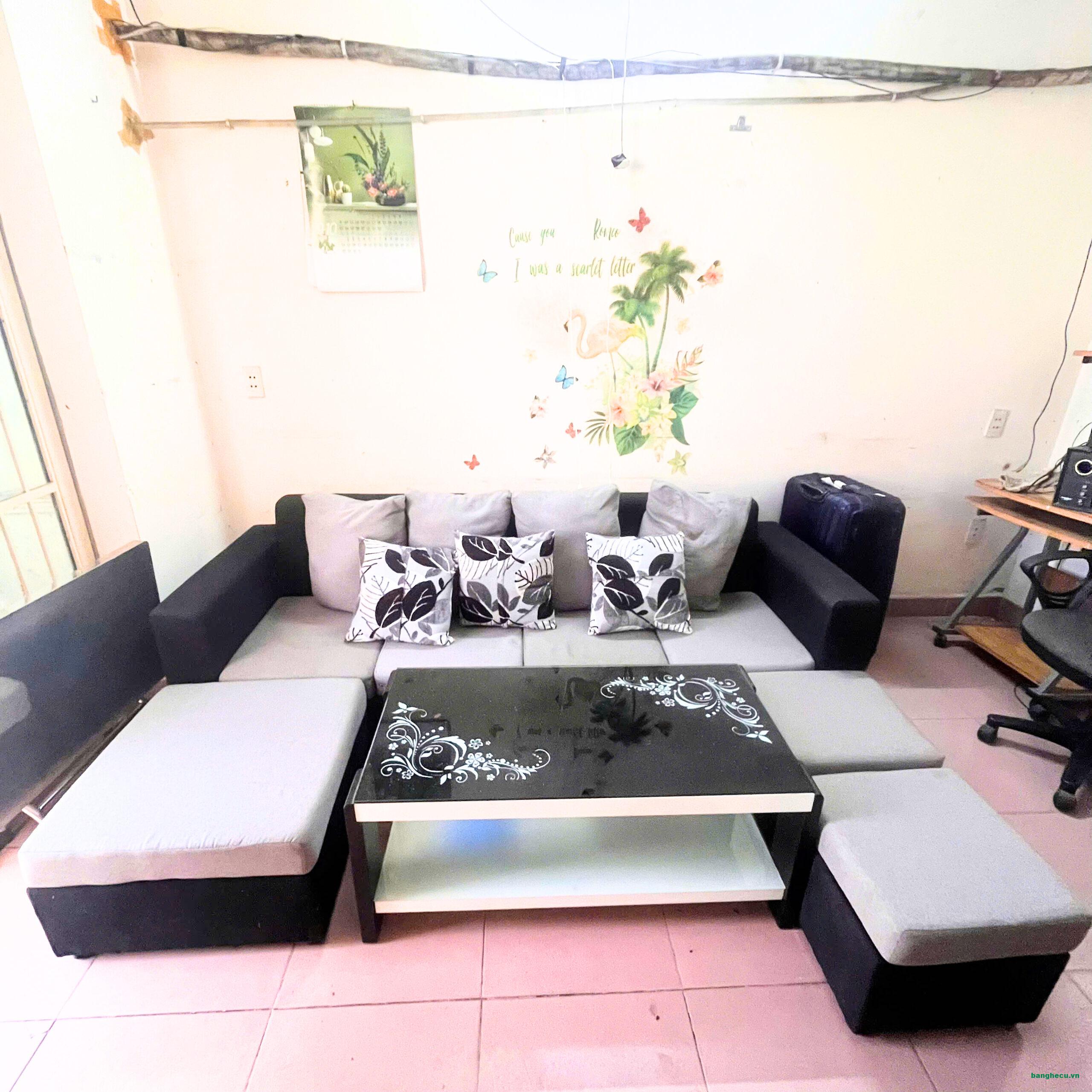 Thanh lý Bộ ghế sofa vải chữ U cũ kèm bàn kính H3