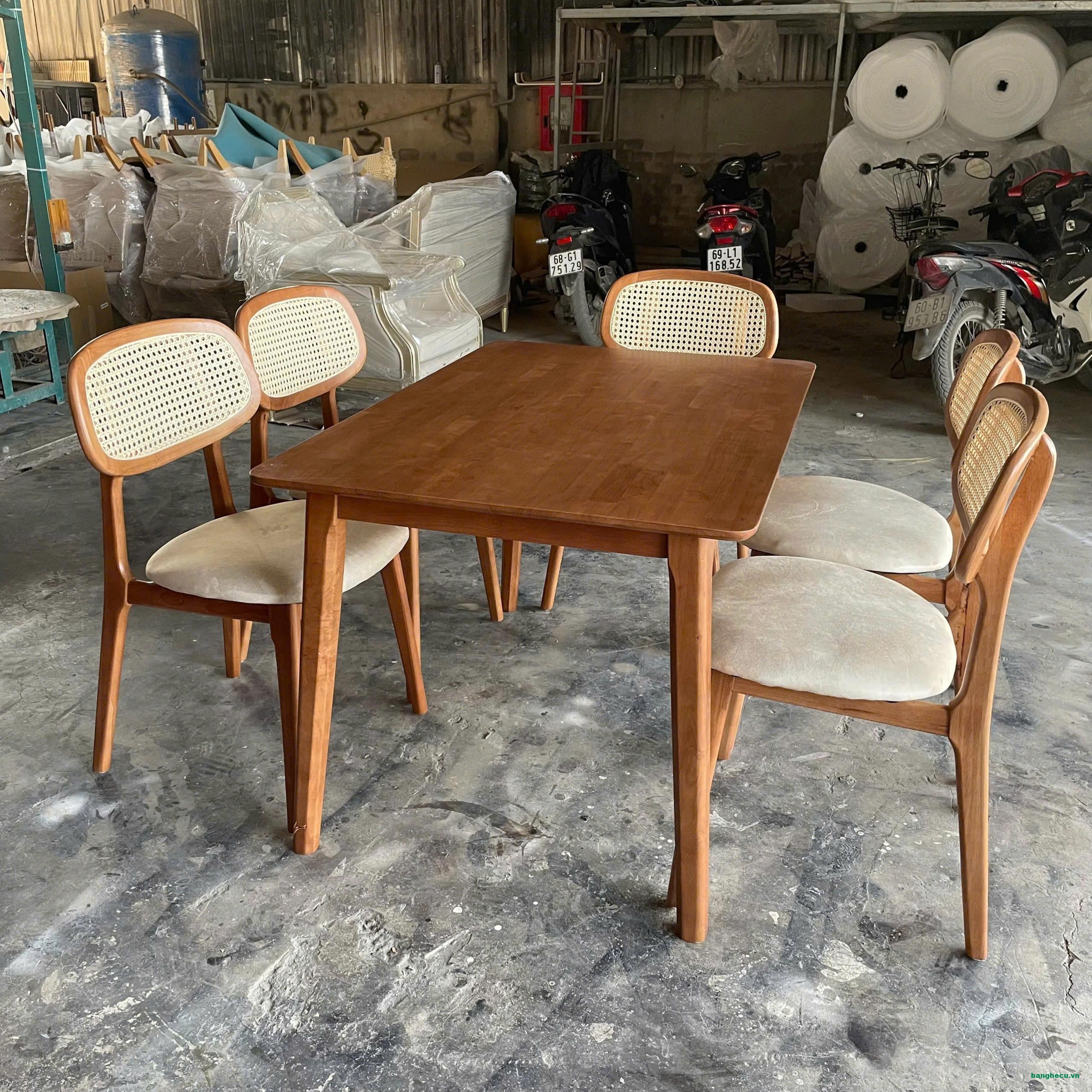 Bộ bàn ăn 5 ghế Neva cao cấp