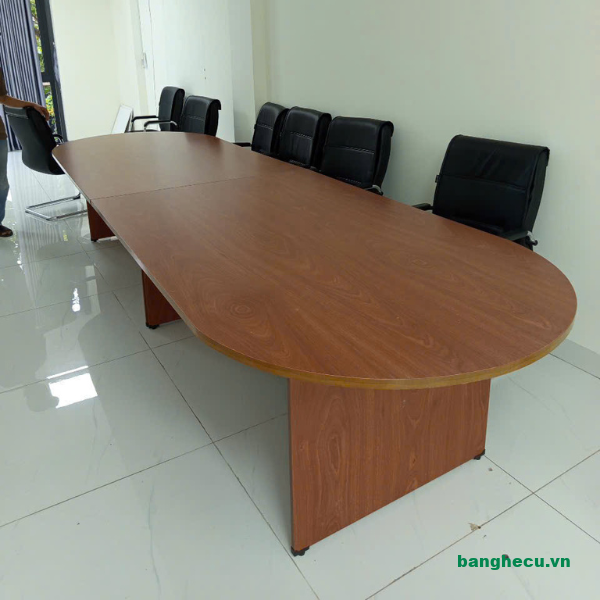 Bàn họp Oval cũ gỗ MDF chống ẩm 3mx1m2