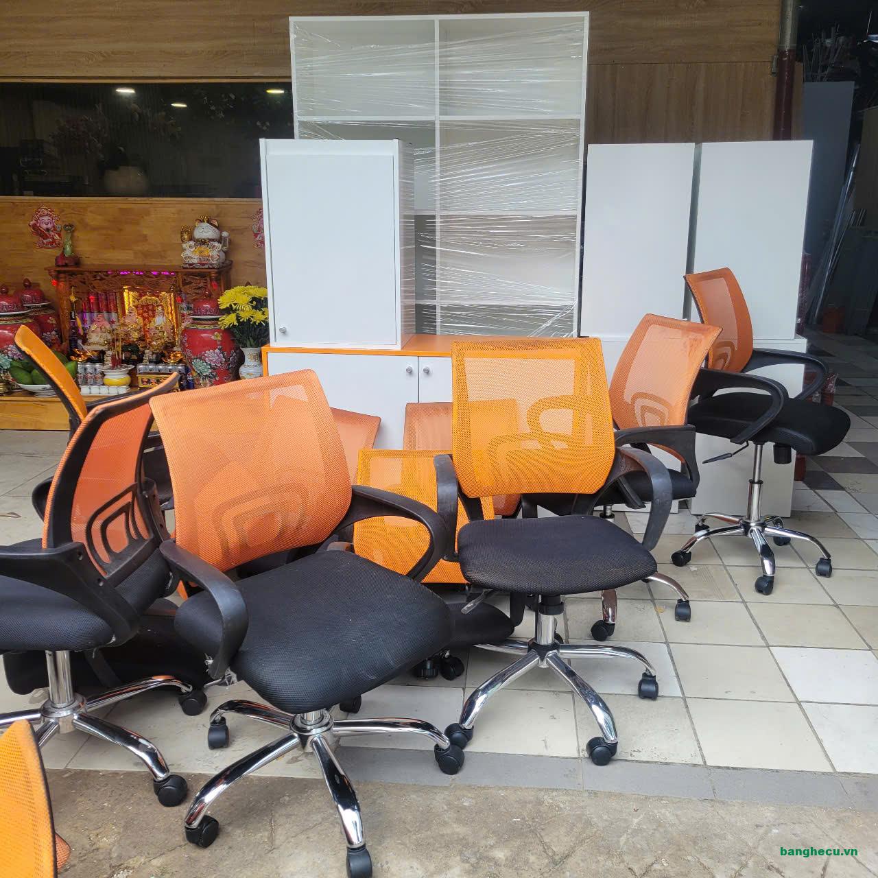 Ghế xoay Funiture lưng lưới màu cam mới 90% - Ảnh 3