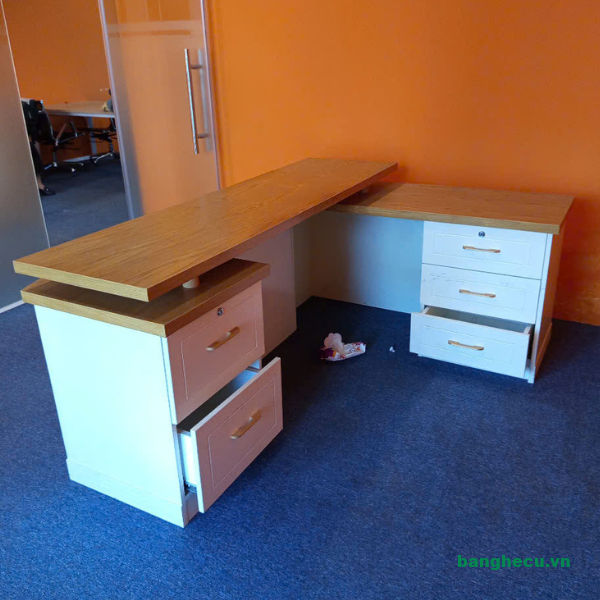 Bàn làm việc Giám đốc chữ L 1m6x1m2 như mới - Ảnh 3
