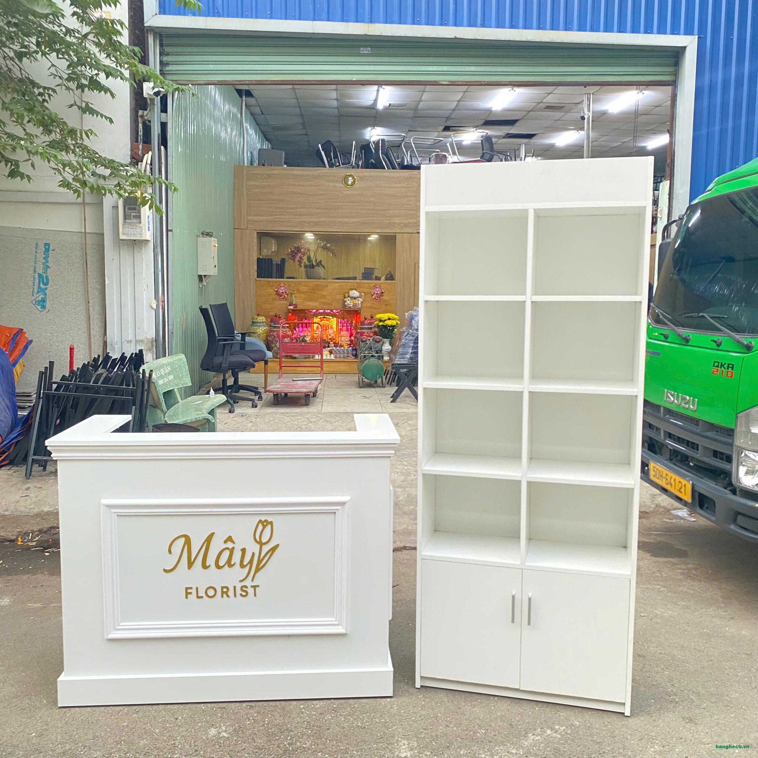 combo-quay-le-tan-tu-trung-bay