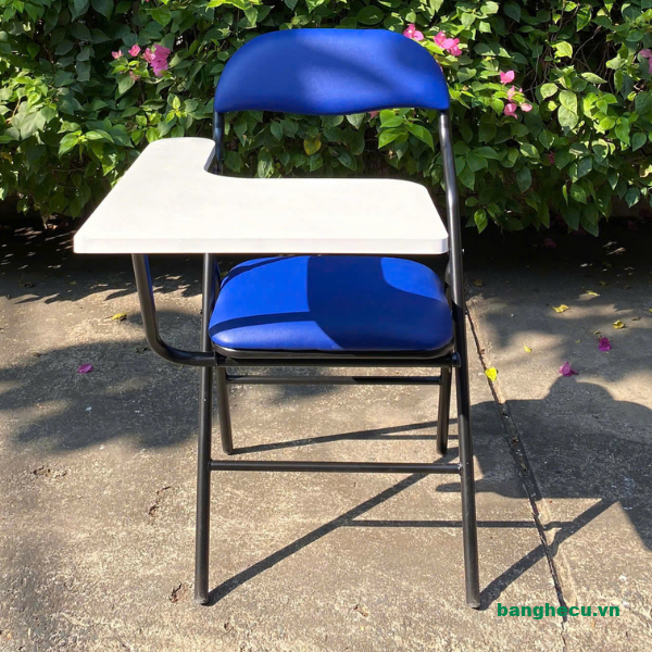 Ghế xếp xanh liền bàn chân sắt thanh lý