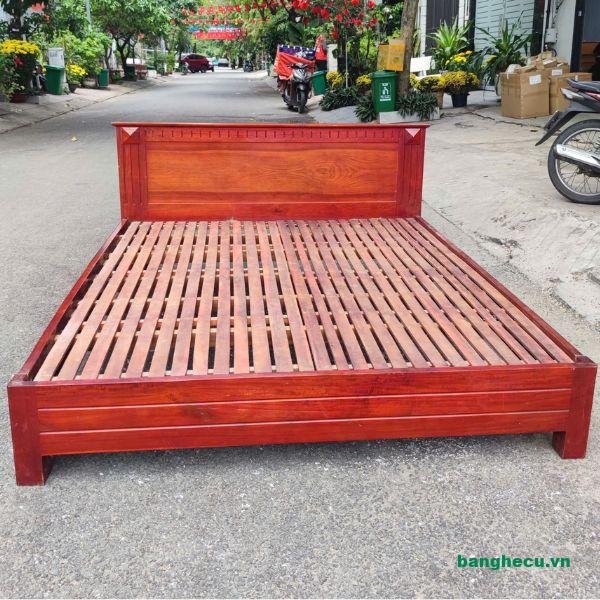 Giường ngủ gỗ xoan đào 1m6 cao cấp thanh lý