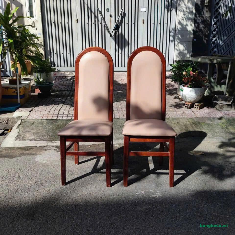 Ghế dựa gỗ tự nhiên mặt nệm bọc da cũ