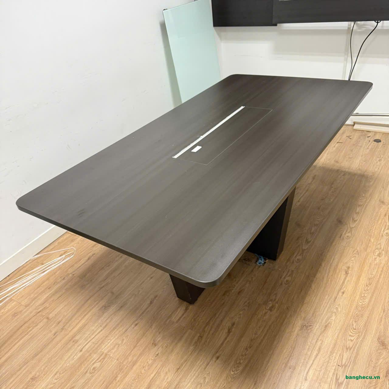 Thanh lý bàn họp gỗ MDF nâu cao cấp - Ảnh 2