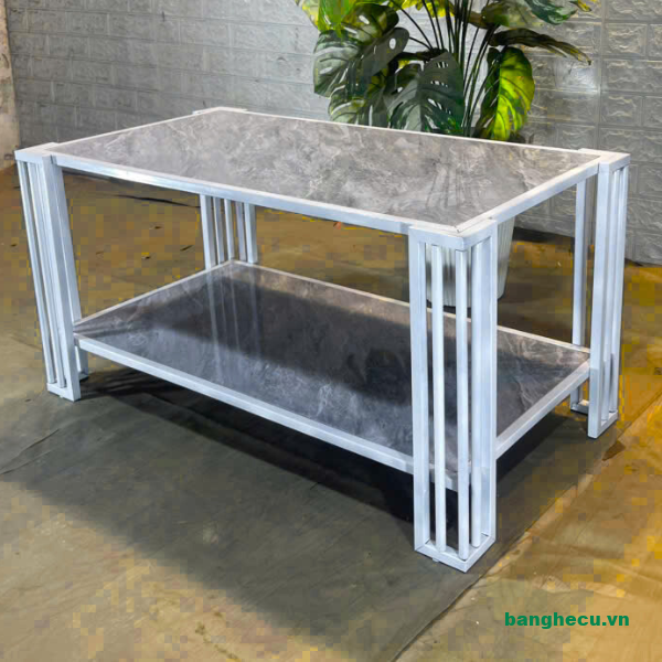 ban-cafe-2-tang-mat-da-khung-sat