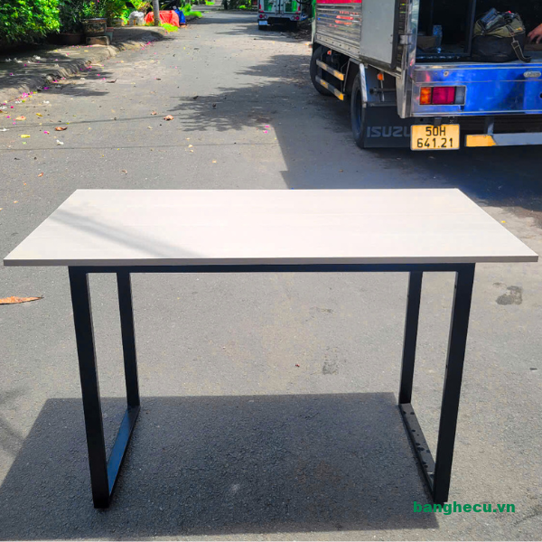 Bàn làm việc chân sắt 1m2x60cm như mới
