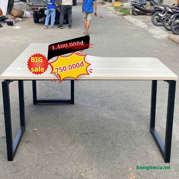 ban-chan-sat-chu-l-cu