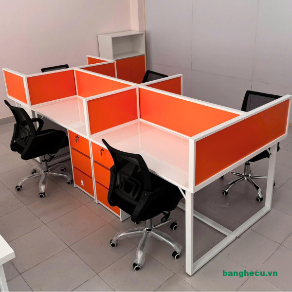 Cụm bàn làm việc chân sắt có hộc hiện đại