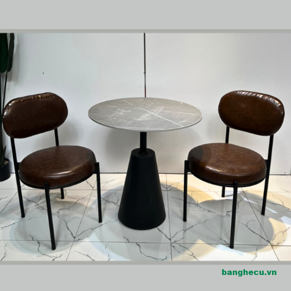 ban-ghe-cafe-moon
