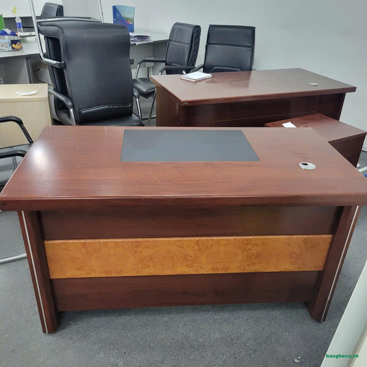 ban-lanh-dao-hoa-phat-1m4-co-hoc